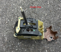 řadící páka bez krytu / automat tiptronic - ORIGINÁLNÍ DÍL
